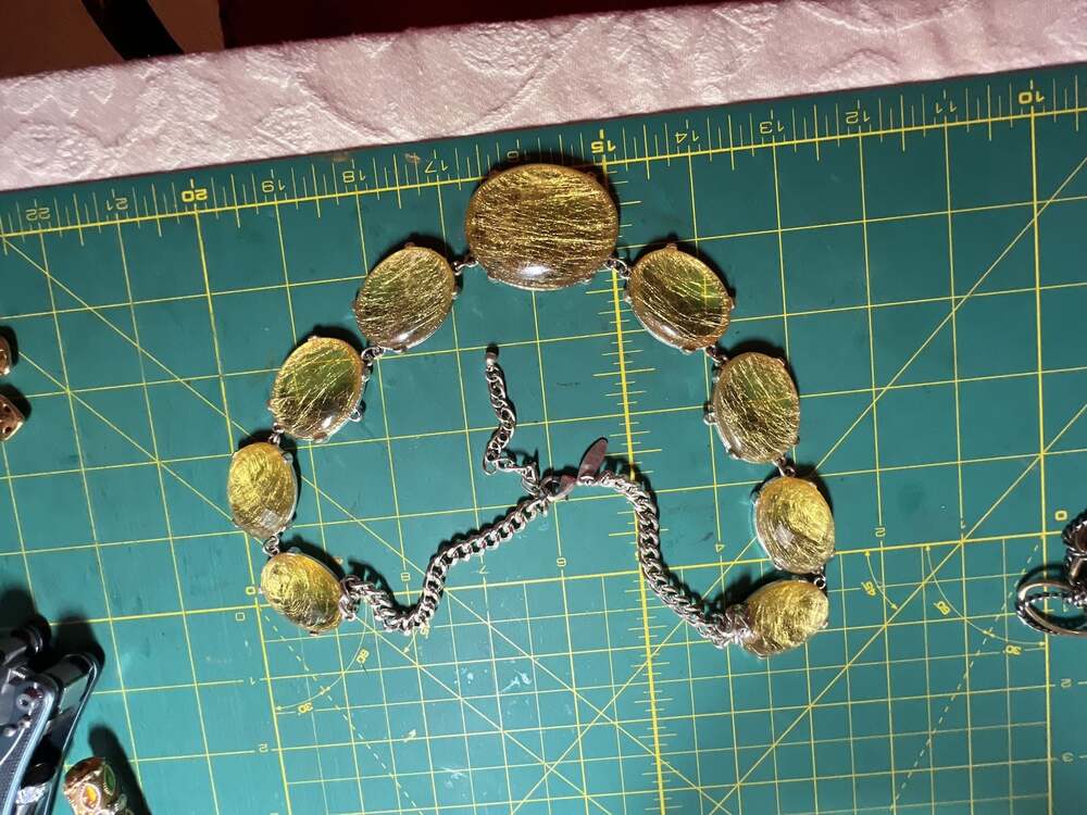 NY Brand Statement Necklace with Oval Yellow Confetti Lucite Links